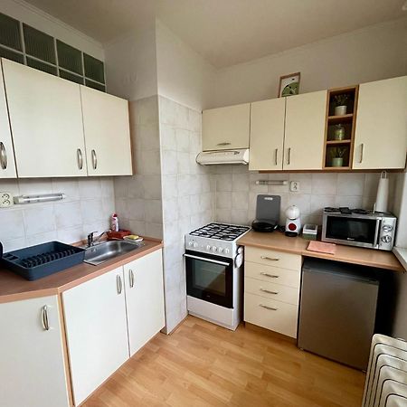 Sunny Apartment Vojenska - Old Town Кошице Екстериор снимка